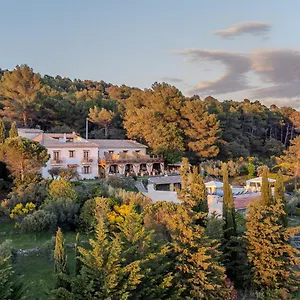 la-petite-auberge-tourtour.fr-provencehotel.com/