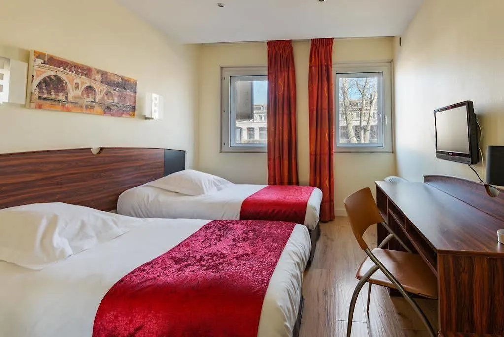 **  Hotel Icare Toulouse France